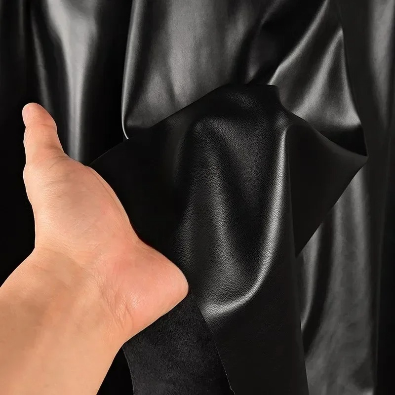 Home Textiles Wholesale - قماش جلد صناعي ناعم ومرن بلون